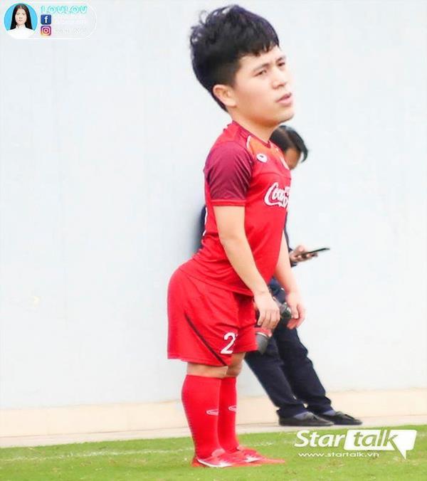 Ảnh nam đá banh chế Trần Đình Trọng
