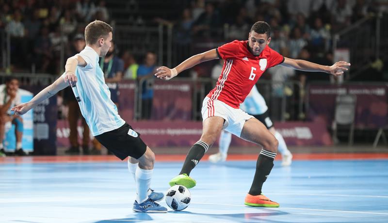 Ảnh trai đá banh futsal - Trận đấu giữa Argentina và Ai Cập