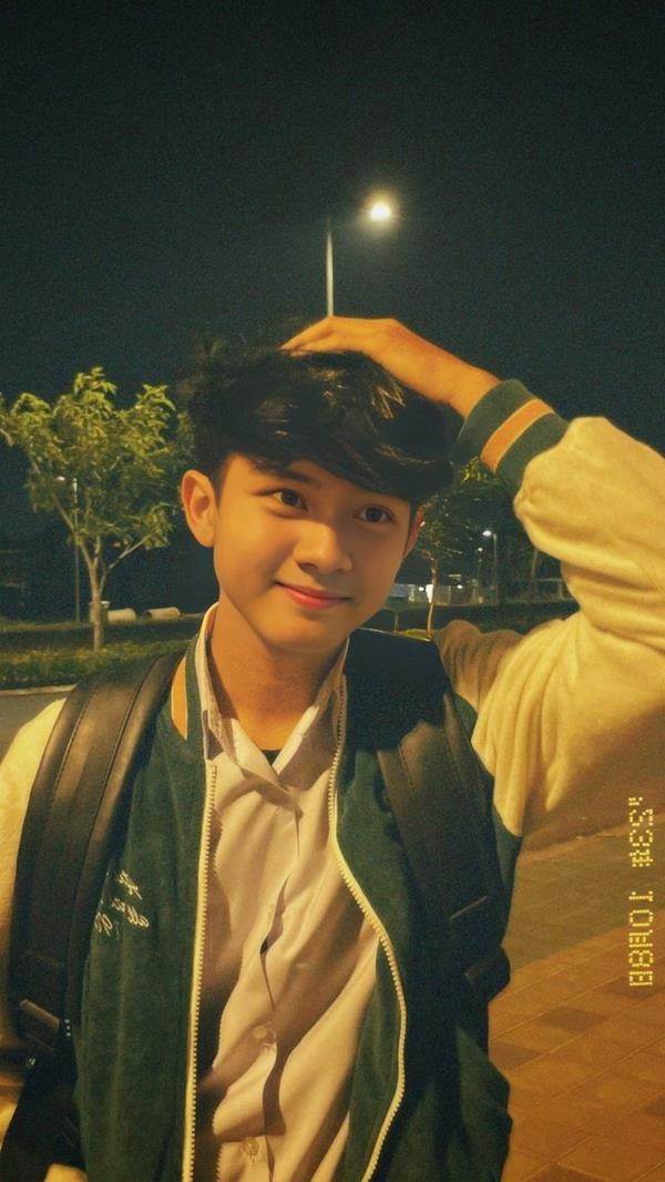 Ảnh trai 2010 đẹp ngại ngùng