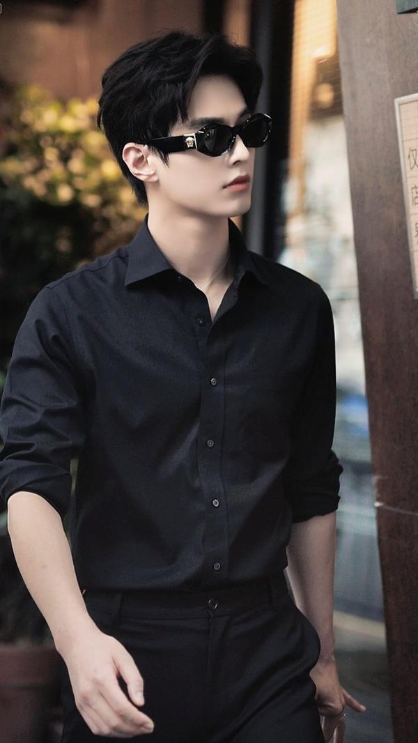 Ảnh nam ngầu lạnh lùng đeo kính đen