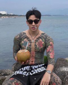 Ảnh trai đẹp xăm hình hot nhất