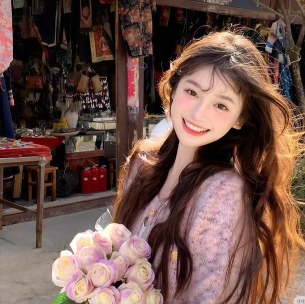 Gái xinh avatar cầm hoa đẹp