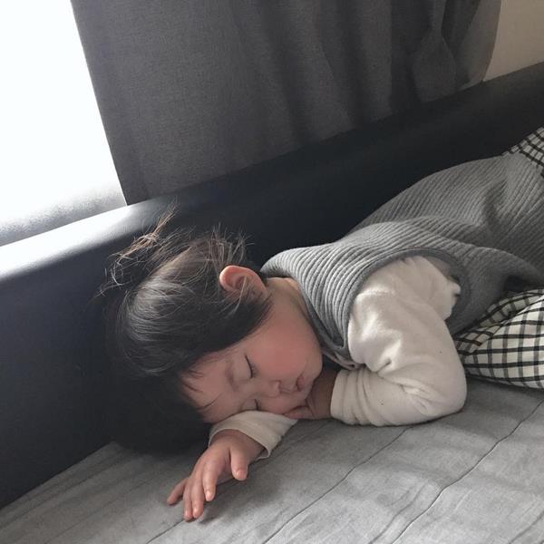 Ảnh bé ngủ ngon đẹp nhất