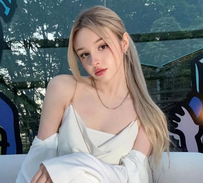 hình gái xinh da trắng xinh nhưu búp bê