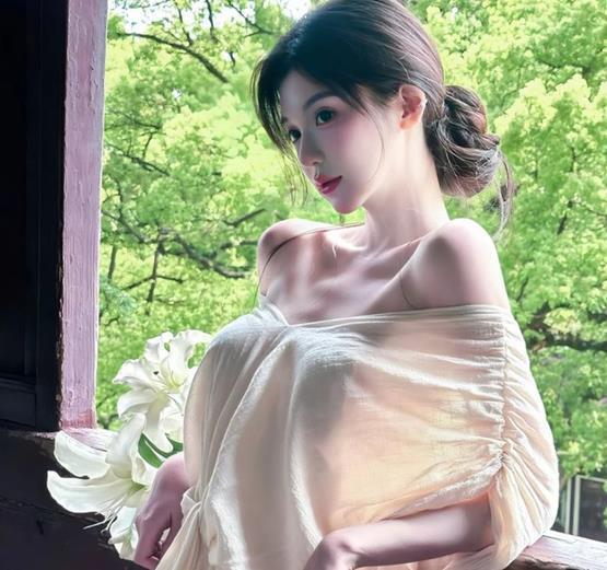 ảnh gái mặc đồ trong suốt quyến rũ