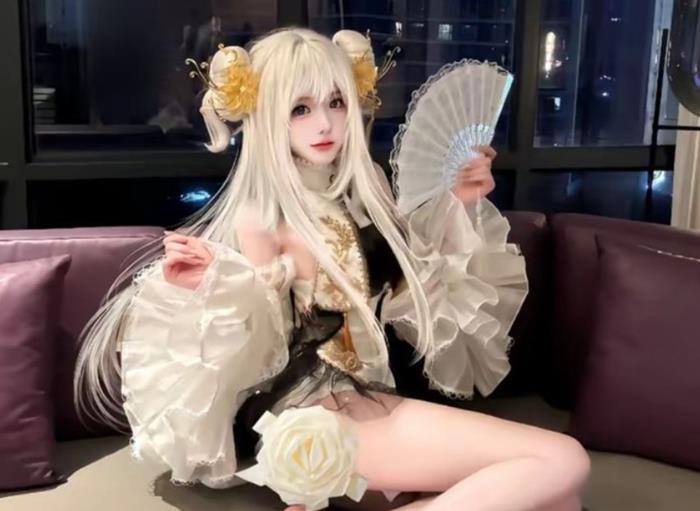 ảnh gái xinh cosplay cute