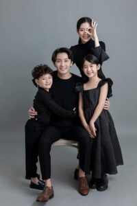 Ảnh gia đình 4 người đẹp nhất