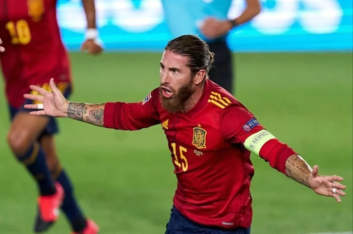 Hình ảnh của Ramos trong màu áo đội tuyển Tây Ban Nha