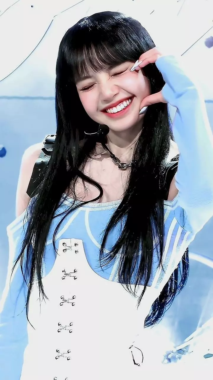 Hình nền Lisa cute – Đáng yêu và rạng rỡ