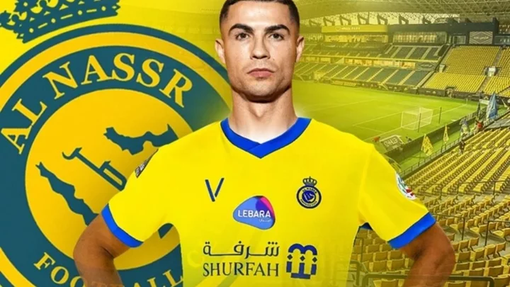 Hình ảnh mới nhất của Ronaldo trong màu áo vàng xanh.