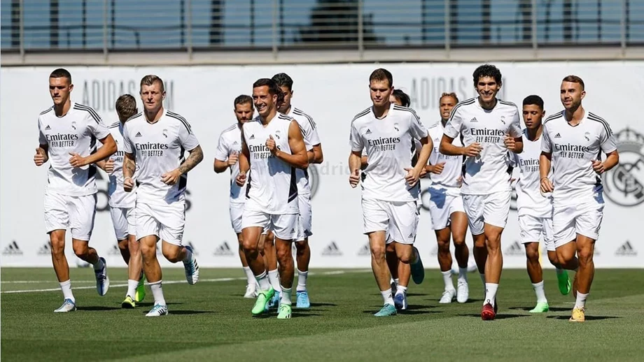 hinh-nen-real-madrid-cho may tinh (1) (2)