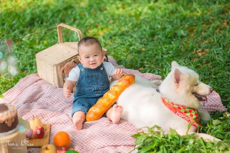 Ảnh nền bé trai cho máy tính