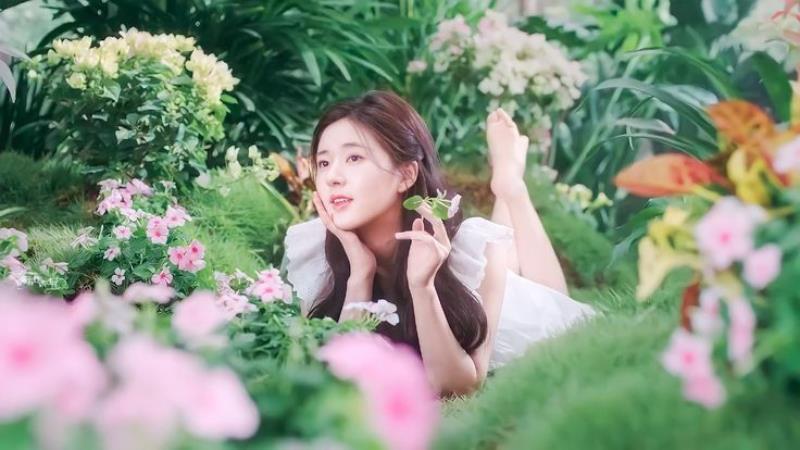 Hình gái xinh 4k Triệu Lộ Tư đẹp ngọt ngào
