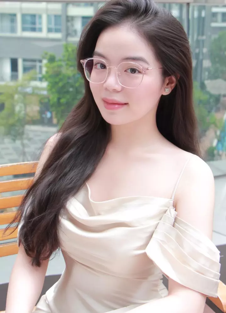Những hình ảnh được em Trâm đăng tải trên mạng xã hội.