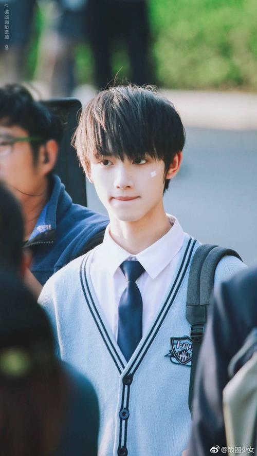 Hình nền cute nam cho điện thoại