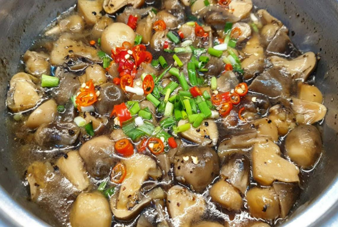 Món ăn từ nấm rơm