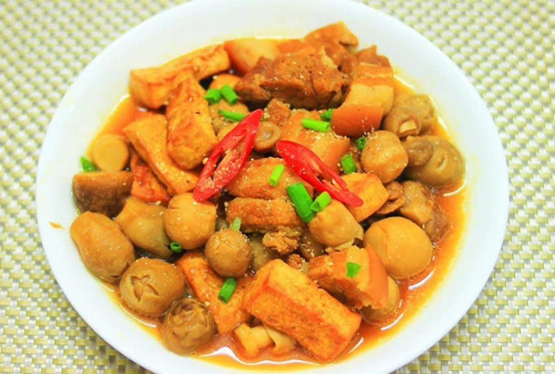 Món ăn từ nấm rơm