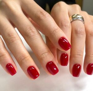 Nail tay màu đỏ