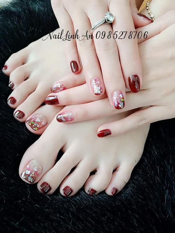 Mẫu nail đẹp tết 2023 lấp lánh