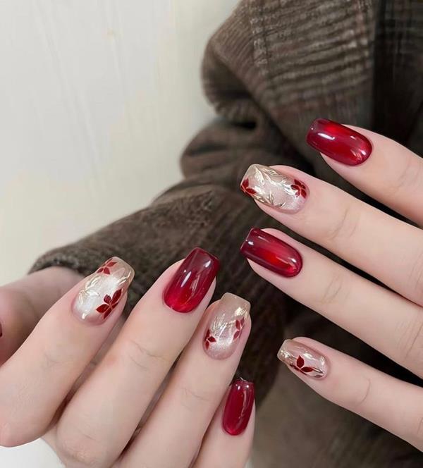 Mẫu nail tết 2022 đơn giản