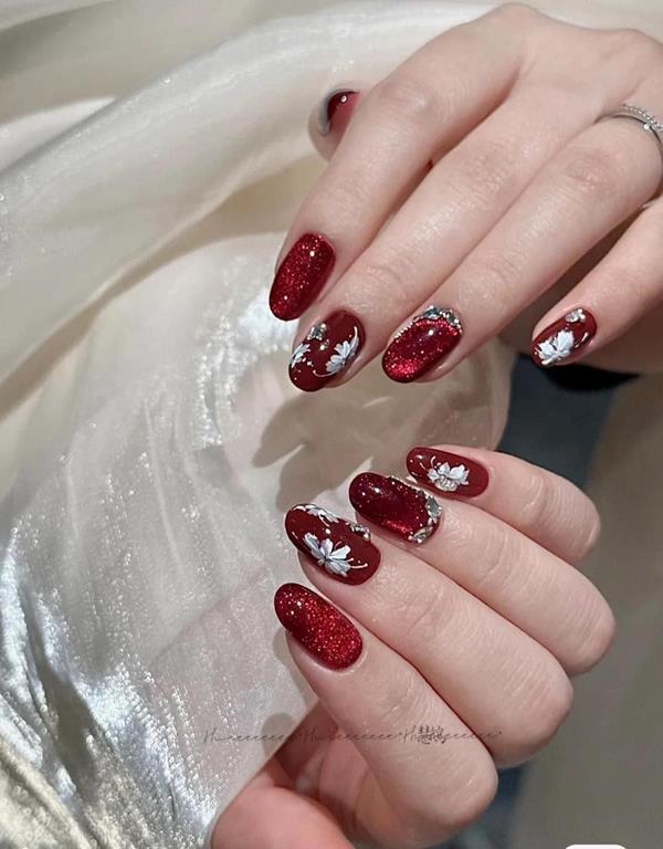 Nail tết 2021 đơn giản