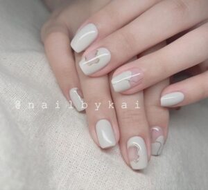 Nail trắng sữa